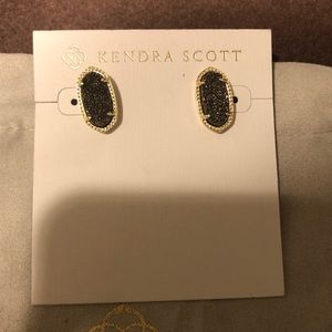Kendra Scott Earrings - EUC